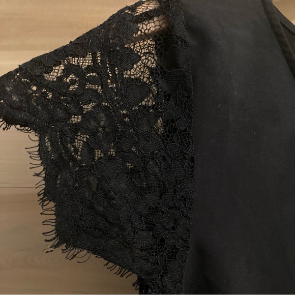 Merona black blouse with lace cap sleeves - Picture 4 of 8